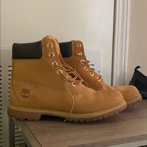 Great condition Timberland boots